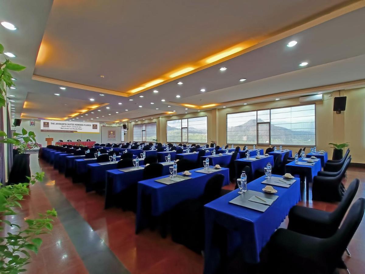 The Jayakarta Suites Komodo Flores Labuan Bajo Exterior photo
